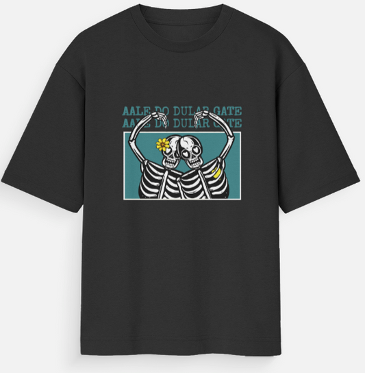 Aale Do Dular Gate Oversized Tee — Black